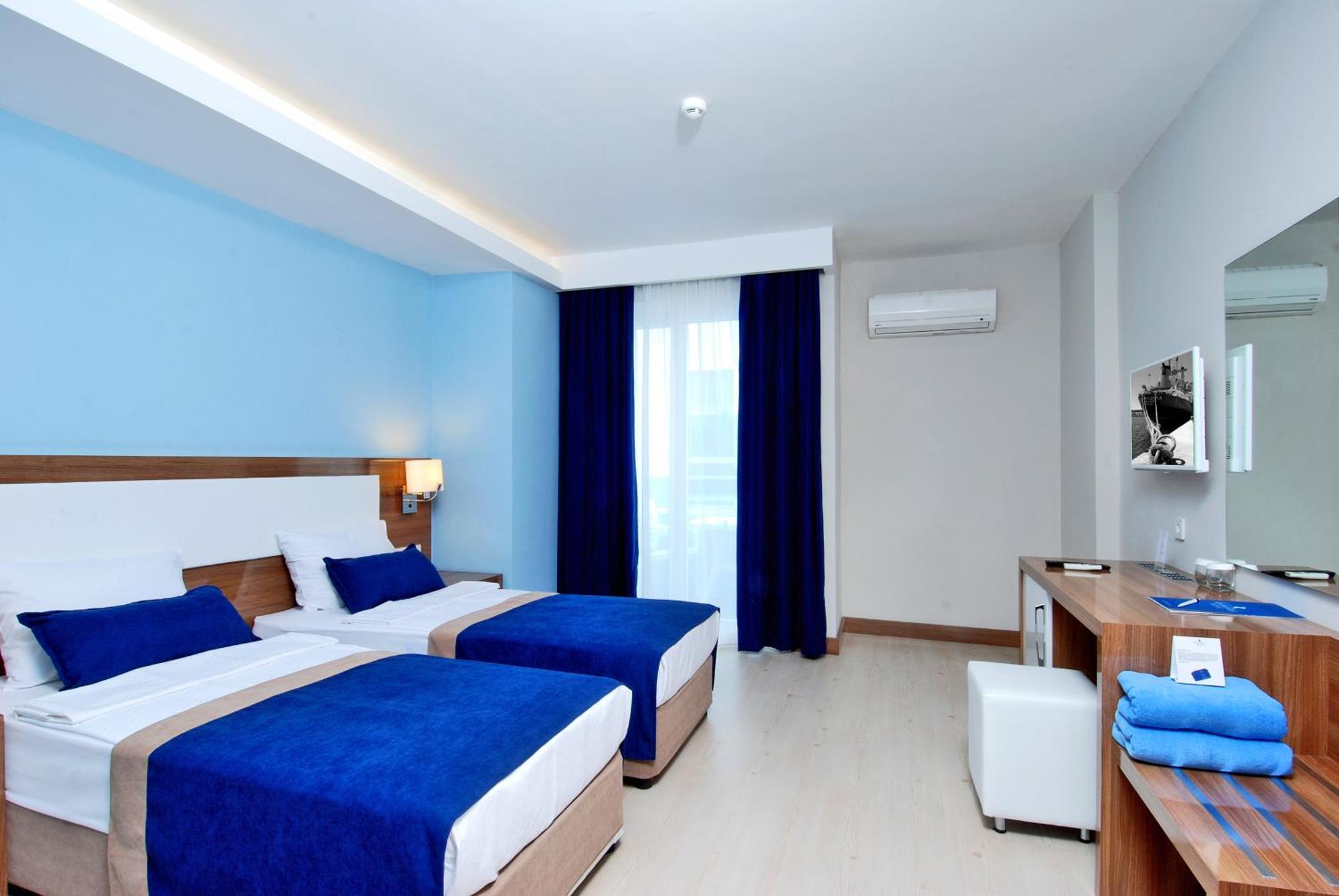 Kleopatra Ramira Отель 4*